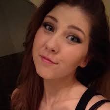 Julia Sparks's Instagram, Twitter & Facebook