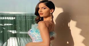 The couple appeared strong even when maluma performed at the 2018 mtv video music awards and kissed one of his backup dancers onstage. Who Is Natalia Barulich And Why She Is In The Eye Of The Hurricane Along With Neymar And Maluma