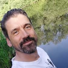 Tim Kirchner's Instagram, Twitter & Facebook