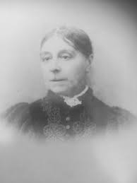 Taith Gerdded Treftadaeth Menywod: Caerfyrddin Women's Heritage Walk:  Carmarthen