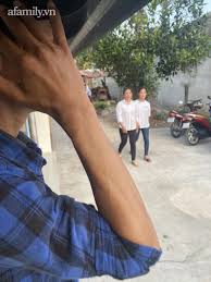 Tối 17/4, bé gái chơi gần nhà ở khu phố 3, phường long tâm (tp bà rịa), sau đó không thấy về. Co12uavt0lteum