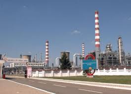 Garda nationala de mediu (gnm) a efectuat, in anul 2019, un numar de 39.429 inspectii in domeniul controlului poluarii si in domeniul biodiversitatii, biosecuritatii si ariilor naturale protejate. RafinÄria Lukoil AmendatÄ Pentru Poluarea Aerului In Ploiesti 03 09 2020 Bursa Ro