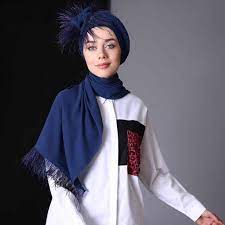 Levidor Tuylu Sal Her Sezon Kusursuz Zarafeti Yeniden Tasarliyor Her Sezonda Oldugu Gibi En Yeni Sezon Sal Cesitleriyle Sizleri Fashion Nun Dress Dresses