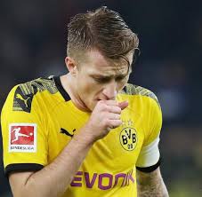 Resultados de bundesliga, resultados en directo, la clasificación de la liga, e información sobre todos los equipos de bundesliga: Fussball Rote Karte Fur Absichtliches Husten Welt
