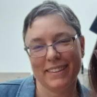 Jennifer Lavery's Instagram, Twitter & Facebook