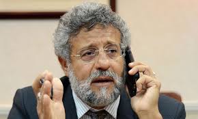 FRED SMITH USES THE SYSTEM TO MAKE MONEY