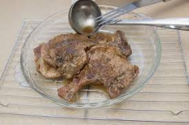Brown pork chops in a medium skillet over medium heat. Umi L