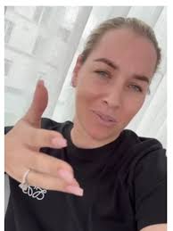 U prezidenta: Cibulková vytiahla luxusného aligátora a neuhádnete, ako  nazval Pellegriniho Végh