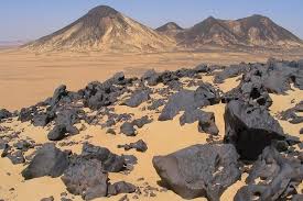 ‪2025 Bahariya Oasis & Black and White Desert Day Trip from Cairo (Bawiti) -  with Trusted Reviews‬‏