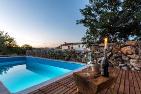 Stadt Krk Villen Und Ferienhauser Domy Vrh Ferienhaus 4 2 Person Aurea Urlaub Kroatien Ferienhaus Ferienhaus Kroatien Ferienhaus