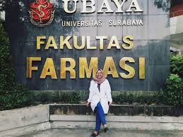 Selama kuliah di jurusan farmasi, quipperian akan banyak berkutat dengan senyawa kimia untuk dikembangkan jadi bahan obat. 13 Kampus Jurusan Farmasi Terbaik Di Indonesia Smk Farmasi Cendikia Farma Husada