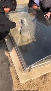 Túmulos de Vidro na China!, #reelsinstagram #curiosidades #fatoscuriosos #reels #viralreels #viral #viralvideos #popular #machine #technology #tumulo #china #funeral #tampadevidro #tradições