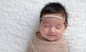 Saya pun tidak tahu dari mana mereka ambil makna tersebut kerana beberapa kamus bahasa arab yang dirujuk damia memberi maksud tempat keluar. Rangkaian Nama Bayi Perempuan Modern Dan Artinya Terbaru 2021 Berita Hiburan Teropong