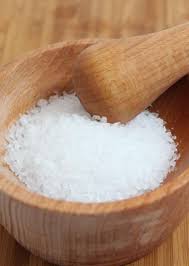 En Pleine Polemique Sur Les Substances Toxiques Que Contiennent Les Produits D Entretiens Conventionnels Femininbio Cristaux De Soude Nettoyage Naturel Soude