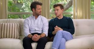 Check out vivian beer's designs from 'ellen's design challenge,' created alongside hgtv and diy network carpenter matt blashaw. The 18 Best Home Design And Decor Shows