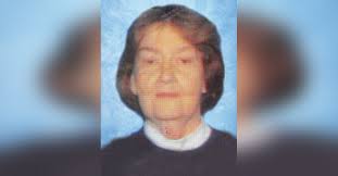 Obituary information for Linda Fay (Lyons) Small