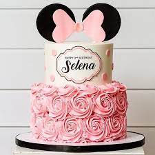 White Background Happy Birthday Selena Pink Frosting White Fondant Minnie Mouse Smash Cake Minnie Mouse Birthday Cakes Minnie Cake Minnie Birthday