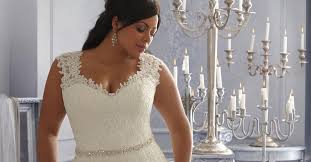 Gli Abiti Da Sposa Per Le Donne Curvy Wedding Planner Puglia Marita Campanella