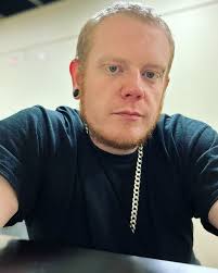 From Canvas City, introducing Little Mamba who learned today about how to  build a musecage to find your inner beast. #musecage