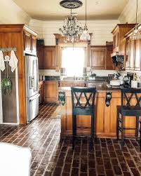 Farmhouse Kitchen White And Wood Kitchen Farmhouse Style Shiplap Brick Floo Trendy Farmhouse Kitchen Farmhouse Style Kitchen Cabinets Brick Floor Kitchen