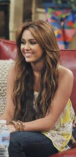 Miley Stewart In 2020 Miley Cyrus Long Hair Miley Cyrus Hair Old Miley Cyrus