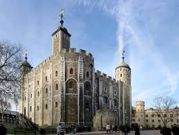 There is a doctor and a chaplain. Best Picture Of London Bestpictureoflondon Lodonfashion London Travel Uk London Sehenswurdigkeiten London Baugeschichte