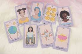 Arti sebuah kartu memang telah digariskan secara umum, yang bisa dibaca di banyak buku petunjuk mengenai kartu tarot. Panduan Pemula Cara Membaca Kartu Tarot Horoskop Kiat Dan Informasi Bermanfaat Tentang Hubungan Dan Pernikahan