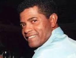 Hoje Faz 26 Anos da Sua Partida 😢 "Pois seja o que vier (seja o que vier)  Venha o que vier (venha o que vier) Qualquer dia, amigo, eu volto A te