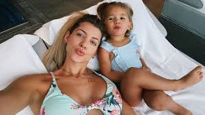 Magdalena lena neuner is a retired german professional biathlete. Das Dritte Baby Von Ex Biathletin Magdalena Neuner Ist Da Promiflash De