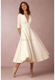 Robe De Mariee Satin Manches Mi Longue Col En V Seduisant Pas Cher A La Mode Robe De Mariee Mi Longue Robe De Mariee En Satin Robe De Mariage Manches