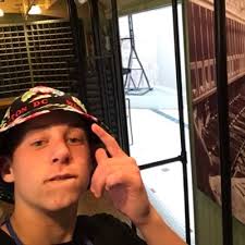 Drew Weis (@DrewWeis2)