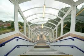 The express handrail comes precut at 8.5', 11', and 15' with both ends open. Canopies Wide Range Including School Entrance Canopies Uk Company