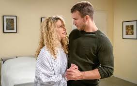 Somit ist er auch der bruder von viktor saalfeld und denise winter sowie der halbbruder von annabelle sullivan und emilio saalfeld. 130 Florian Frowein Ideas In 2021 Elokuvat Tv