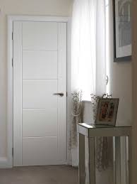Tigris White Contemporary Contemporary Pre Finished White Internal Door With Grooved L White Internal Doors Contemporary Internal Doors Doors Interior Modern