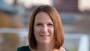 Powell McHenry, former P&G general counsel, dies at 93