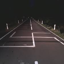 Das haus der 101 dalmatiner dolly. Riesiges Hakenkreuz Auf Landstrasse Im Kreis Paderborn Entdeckt Stern De