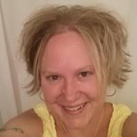 Leanne Dubois's Instagram, Twitter & Facebook