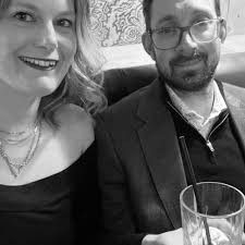 Hello my lovelies, I'm looking for a cake maker who doesn't charge the ends  of the earth for a pepper pig cake for my daughter's 1st birthday