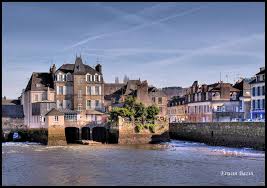Tlpat nº1 (1er mai 1976) tout le pouvoir aux travailleurs est un titre désormais connu du landerneau libertaire. Landerneau Hdr Brittany France City Domaine