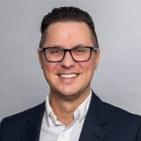 8 "Dennis Hausmann" profiles