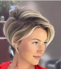 🩵🧡Gorgeous Glamorous Granny club at The Hut today 🧡🩵