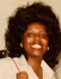 Denise Mosley's Instagram, Twitter & Facebook