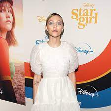 Grace Vanderwaal Rocked Glitter Eyeshadow To The Stargirl Premiere Teen Vogue