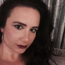 Isabel Edwards (@IsabelLouisa)