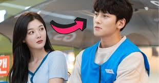 Convenience store saet byul e01. International Fans Love The Chemistry Between Ji Chang Wook And Kim Yoo Jung In Backstreet Rookie Despite Their Significant Age Gap Koreaboo