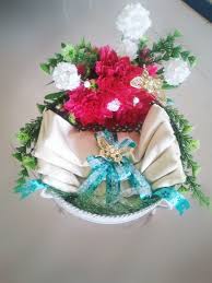 Gubahan kain pasang untuk hantaran. Kain Pasang Wedding Gifts Gift Decorations Kado