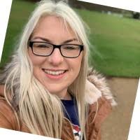 30+ "Amy Pink" profiles