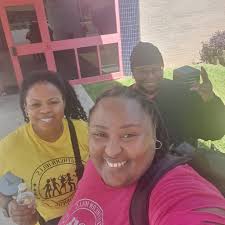 Good morning Countrymooner's and buddies...woo hoo up and at em' we have  some dancing to do. Thank you for coming along yesterday it was a great  class. I needed a wee nanny