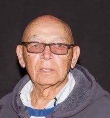 Tribute to late swimming coach Mr 'King' Daniels