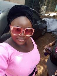 Oni ni ojo ibi mi eyin omo yoruba ATATA. E ki mi ku orire